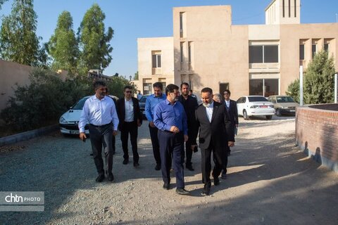 بازدید استاندار قم