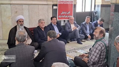 برپایی میزهای خدمت میراث‌فرهنگی در مصلی تهران و شهرستان‌های استان همزمان با هفته دولت