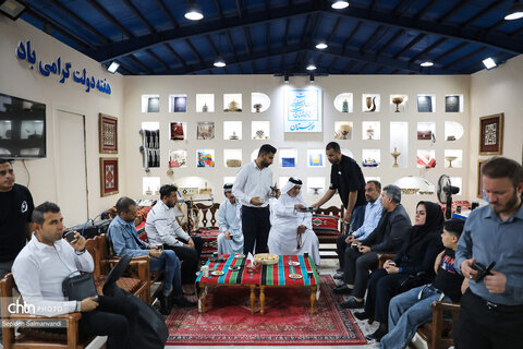 قاب‌هایی از شب سوم غرفه میراث‌فرهنگی خوزستان در نمایشگاه هفته دولت اهواز