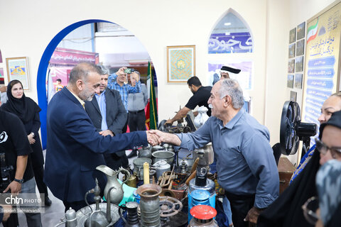 قاب‌هایی از شب سوم غرفه میراث‌فرهنگی خوزستان در نمایشگاه هفته دولت اهواز