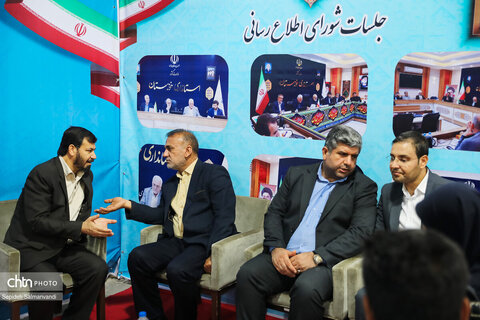 قاب‌هایی از شب سوم غرفه میراث‌فرهنگی خوزستان در نمایشگاه هفته دولت اهواز