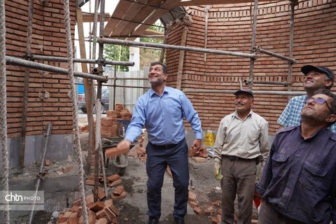 بازدید میدانی مدیرکل میراث‌فرهنگی آذربایجان غربی از پروژه شمس تبریزی خوی