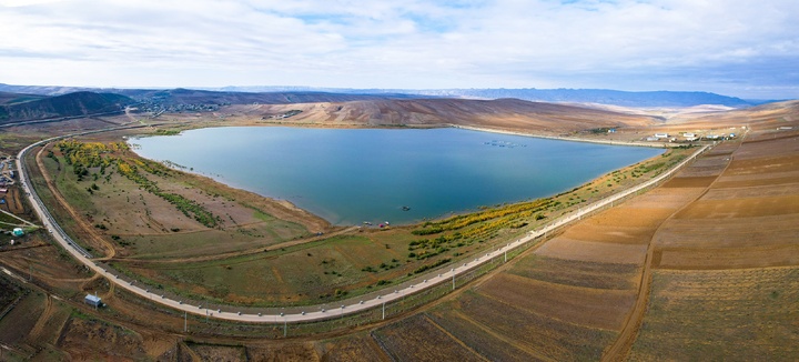توسعه زیرساخت‌های گردشگری و استمرار کاوش باستان‌شناسی در محوطه تاریخی دیگه‌ور  شهرستان گرمی