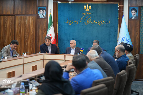نشست طرح جامع آئین گشایش مجموعه آرامگاه شمس تبریزی