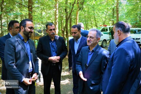 بازدید معاون گردشگری کشور از پروژه‌های هفته دولت در کلاردشت