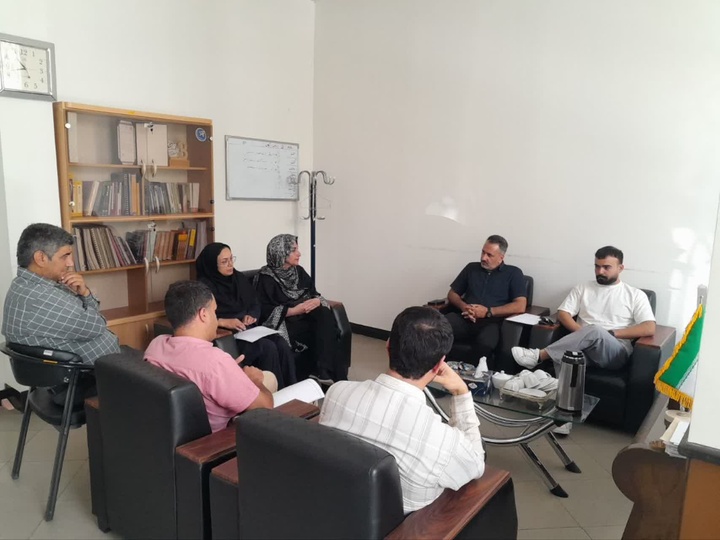 جلسه آشنایی و توجیه متقاضیان دریافت مجوز «بند ب» دفاتر خدمات مسافرتی در استان مرکزی برگزار شد