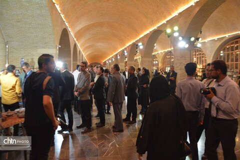 یزد؛ پیوند اصالت هنر و اقتصاد در پنجمین نمایشگاه تخصصی صنایع‌دستی و هدایای سازمانی