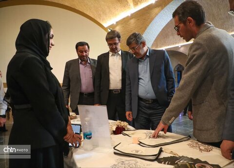 یزد؛ پیوند اصالت هنر و اقتصاد در پنجمین نمایشگاه تخصصی صنایع‌دستی و هدایای سازمانی
