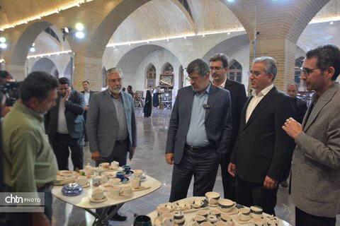 یزد؛ پیوند اصالت هنر و اقتصاد در پنجمین نمایشگاه تخصصی صنایع‌دستی و هدایای سازمانی