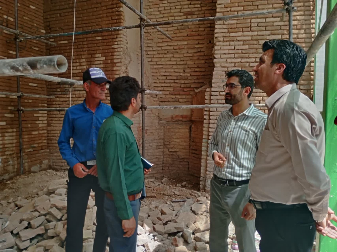 مرمت و سامان‌دهی آرامگاه تاریخی «میرقوام‌الدین نوق» در شهرستان رشتخوار آغاز شد
