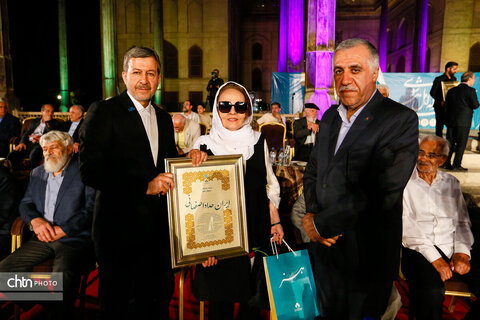 «هفت بحر هنر» در اصفهان برگزار شد، تجلیل ملی از نامداران فرهنگ و هنر نصف جهان