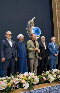 انتخاب عضو هیئت علمی پژوهشگاه میراث‌فرهنگی و گردشگری، به‌عنوان برگزیده نخستین جایزه ملی دیپلماسی فرهنگی و عمومی