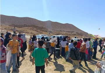 جشنواره «پرواز کاغذبادها» در فردوس صاحب شناسنامه ملی شد/ گامی راهبردی برای برندسازی گردشگری رویدادمحور خراسان جنوبی