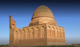 آرامگاه بابا لقمان سرخسی