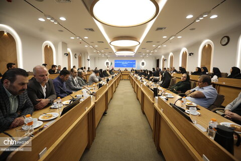 نشست صنایع دستی با وزیر