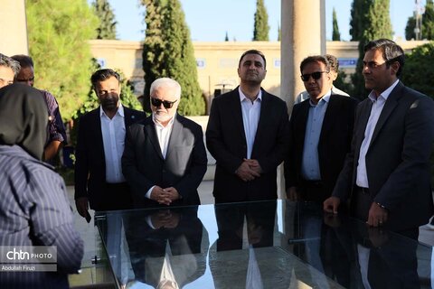 سفر قائم‌مقام وزیر و معاون میراث‌فرهنگی کشور به استان فارس ۲