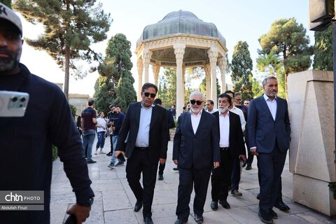 سفر قائم‌مقام وزیر و معاون میراث‌فرهنگی کشور به استان فارس ۲
