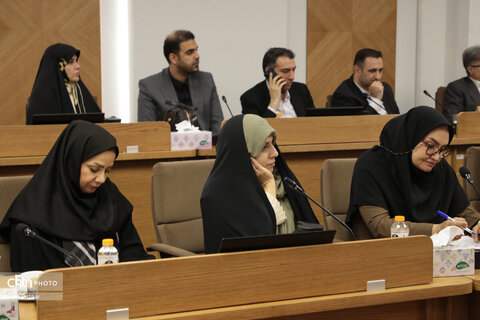 نشست شورای معاونان، مشاوران، مدیران کل ستادی و استانی با وزیر میراث‌فرهنگی، گردشگری وصنایع دستی