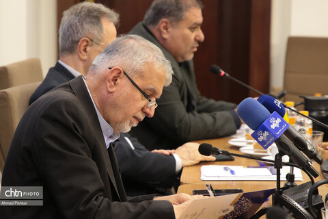 نشست شورای معاونان، مشاوران، مدیران کل ستادی و استانی با وزیر میراث‌فرهنگی، گردشگری وصنایع دستی