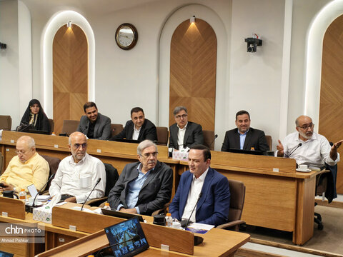 نشست شورای معاونان، مشاوران، مدیران کل ستادی و استانی با وزیر میراث‌فرهنگی، گردشگری وصنایع دستی