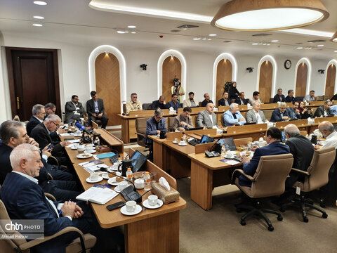 نشست شورای معاونان، مشاوران، مدیران کل ستادی و استانی با وزیر میراث‌فرهنگی، گردشگری وصنایع دستی