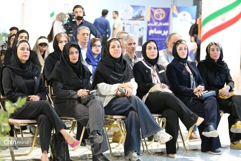 حمایت از اصالت؛ همراه با هنرمندان برای ارتقای سطح کیفی و فروش صنایع‌دستی استان