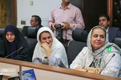 آیین ارسال ۱۵ هزار کتابچه تبلیغاتی گردشگری ایران به ۵۰ کشور هدف