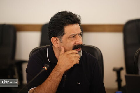 نشست تخصصی بررسی مطالعات عبور مترو از مجاورت مسجد جامع عتیق اصفهان