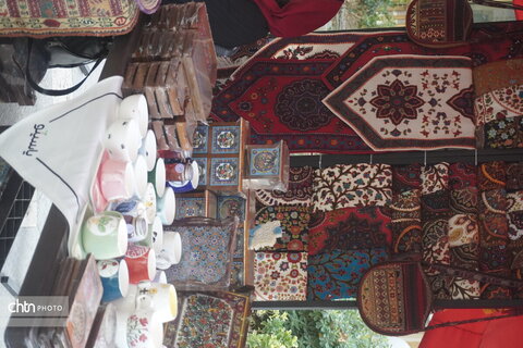 نمایشگاه صنایع‌دستی در موزه زمان تهران