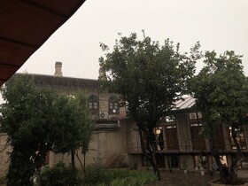 صبحِ بارانیِ شهریور در گلستان