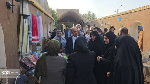 نخستین جشنواره صنایع دستی بانوان