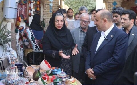 نخستین جشنواره صنایع دستی بانوان