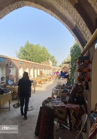نخستین جشنواره صنایع دستی بانوان