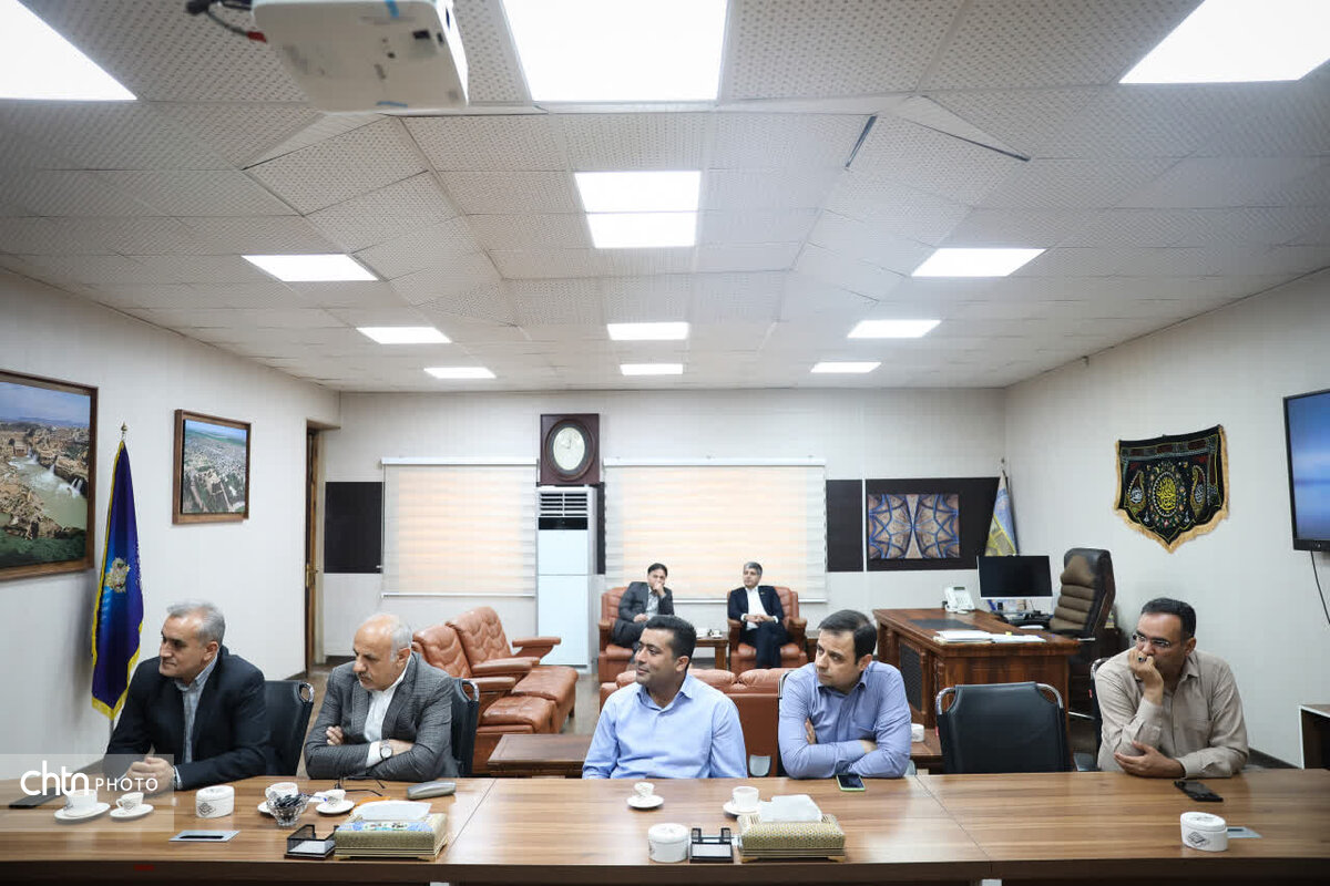 تفاهمنامه آموزش صنایعدستی به مددجویان زندانهای خوزستان میان میراثفرهنگی و زندانها امضا شد