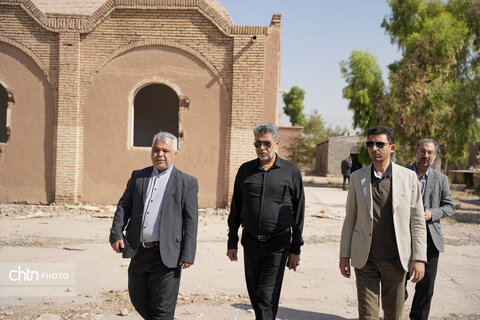بازدید مدیرکل میراث‌فرهنگی از بیمارستان تاریخی مرسلین کرمان