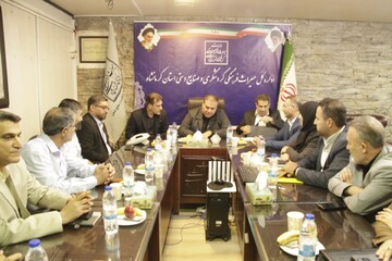 نشست صمیمی معاون امور استان‌های وزارت میراث‌فرهنگی با مدیران کرمانشاه