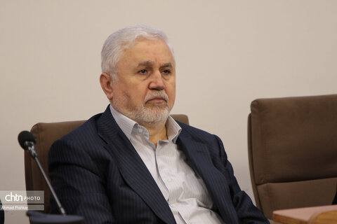 نشست شورای معاونان، مشاوران، مدیران کل ستادی و استانی با وزیر میراث‌فرهنگی، گردشگری وصنایع دستی