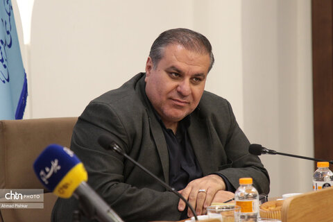 نشست شورای معاونان، مشاوران، مدیران کل ستادی و استانی با وزیر میراث‌فرهنگی، گردشگری وصنایع دستی
