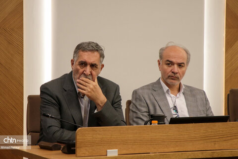 نشست شورای معاونان، مشاوران، مدیران کل ستادی و استانی با وزیر میراث‌فرهنگی، گردشگری وصنایع دستی