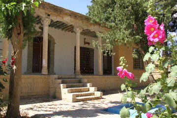 مرمت عمارت تاریخی والی کهره هلیلان