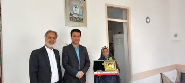 دیدار رئیس اداره میراث‌فرهنگی قاینات با خانواده‌های معزز شهدا