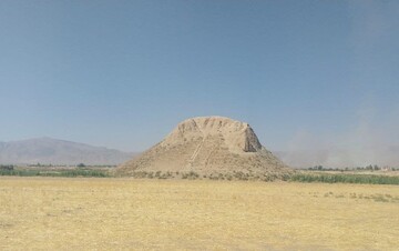 تل ضحاک فسا ۹۵ سال از ثبت ملی یکی از کهن‌ترین آثار تاریخی فارس گذشت