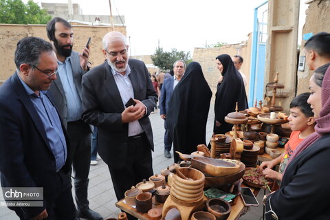 دومین روز از  چهارمین جشنواره انگور روستای درسجین شهرستان ابهر