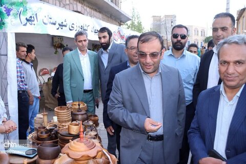 اولین روز از برگزاری جشنواره انگور روستای درسجین شهرستان ابهر