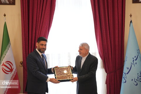 دیدار وزیر میراث فرهنگی گردشگری و صنایع دستی با سفرای ازبکستان و عراق