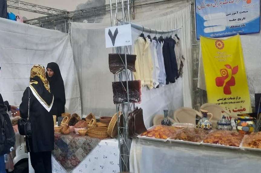 افتتاح نمایشگاه صنایع‌دستی و گردشگری در چناران