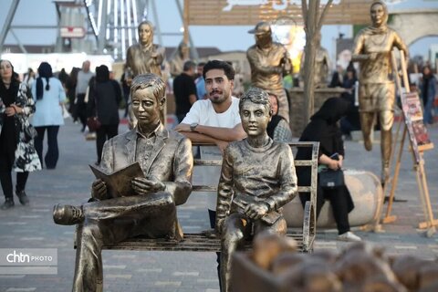 حال و هوای ششمین روز جشنواره انگور ارومیه
