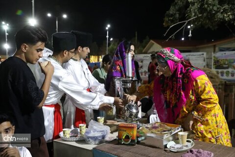 حال و هوای ششمین روز جشنواره انگور ارومیه