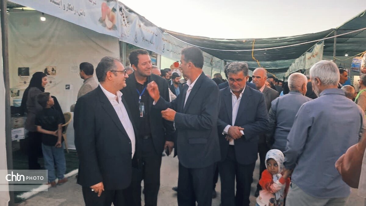 نخستین جشنواره ملی سیب سمیرم برگزار میشود