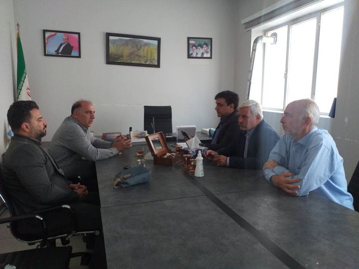 بررسی چالش ها و ظرفیت های گردشگری روستای لالان